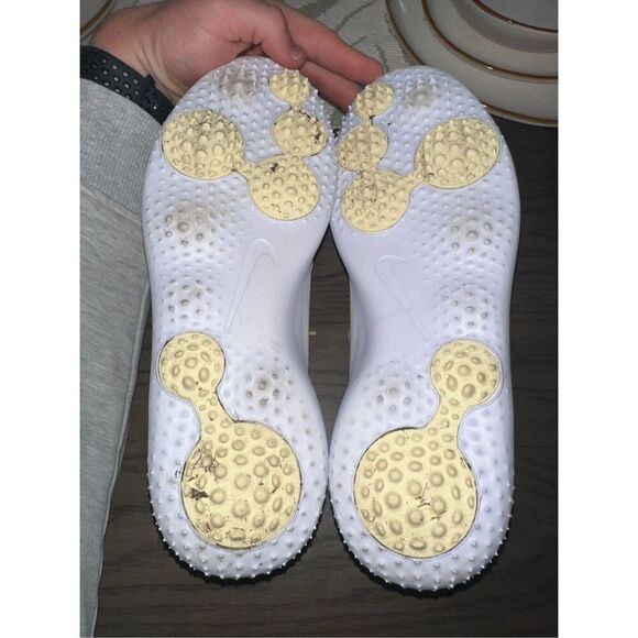 Nike Women’s Roshe Golf Shoes Size 10 Pale Yellow CD6066-700 - Picture 5 of 7